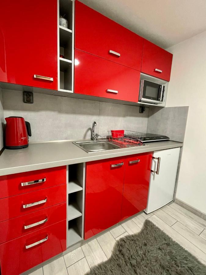Apartman Klaudia ルジョムベロク エクステリア 写真